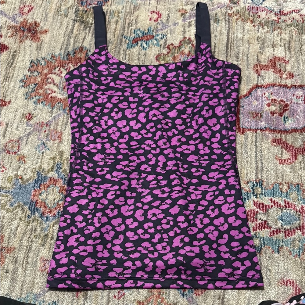 Lululemon Athletica Pink and Black Fitted Sleeveless Tank Top